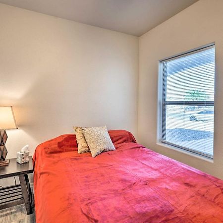 Pet-Friendly Retreat - 1 Block To Colorado River! ブルヘッド・シティ エクステリア 写真